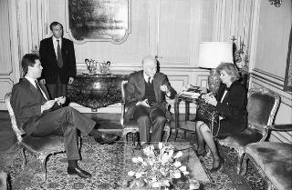 Intervista del Presidente Cossiga con il Signor Andreas Srenck e con la Signora Rose Marie Borngasser del quotidiano tedesco «Die Welt»
