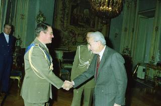 Udienza privata del Presidente della Repubblica Francesco Cossiga Privata durante la cerimonia del cambio ufficiali a Casa Militare: il Tenente Colonnello Antonio Angelini, il Colonnello Antonio D'Onofrio, il Tenente Colonnello Pietro Menna, il Capitano di vascello Paolo Romano