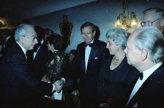 Il Presidente della Repubblica Francesco Cossiga riceve in udienza le Delegazioni del Consiglio Europeo in occasione della visita del Presidente della Repubblica Francese Francois Mitterand