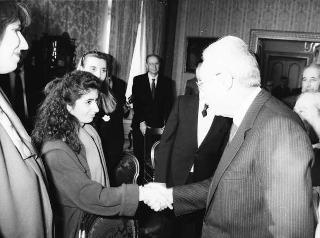 Il Presidente della Repubblica Francesco Cossiga riceve in udienza l'On. Prof. Giovanni Galloni, vicepresidente del CSM, con il sen. prof. Giovanni Silvestro Coco, sottosegretario di Stato a grazia e giustizia, e una delegazione di magistrati
