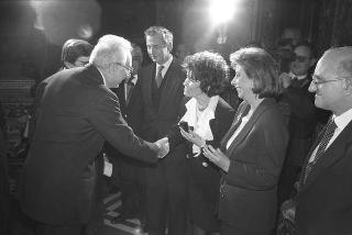 Il Presidente della Repubblica Francesco Cossiga incontra l'on.Vincenzo Scotti, Ministro dell'Interno, con i Prefetti di nuova nomina