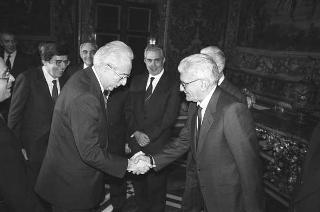 Il Presidente della Repubblica Francesco Cossiga incontra l'on.Vincenzo Scotti, Ministro dell'Interno, con i Prefetti di nuova nomina