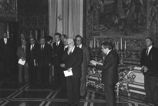 Il Presidente della Repubblica Francesco Cossiga incontra l'on.Vincenzo Scotti, Ministro dell'Interno, con i Prefetti di nuova nomina