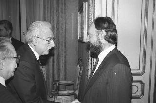 Il Presidente della Repubblica Francesco Cossiga incontra Giovanni Pieraccini, presidente della Fondazione "Romaeuropa", con gli esponenti dell'Associazione