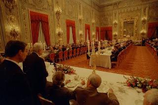 Pranzo offerto dal Presidente della Repubblica Francesco Cossiga per le Accademie Militari e gli Istituti di formazione e perfezionamento per i Quadri direttivi e dirigenziali delle Forze Armate e dei Corpi di Polizia