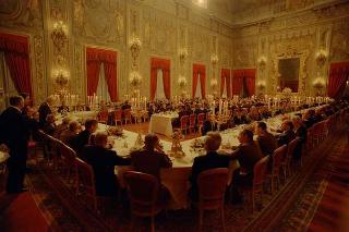 Pranzo offerto dal Presidente della Repubblica Francesco Cossiga per le Accademie Militari e gli Istituti di formazione e perfezionamento per i Quadri direttivi e dirigenziali delle Forze Armate e dei Corpi di Polizia