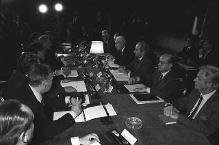Incontro del Presidente della Repubblica Francesco Cossiga con Tarcisio Gitti, presidente del Comitato parlamentare per i servizi di informazione e sicurezza e per il segreto di Stato, con i componenti del Comitato