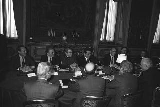Incontro del Presidente della Repubblica Francesco Cossiga con Tarcisio Gitti, presidente del Comitato parlamentare per i servizi di informazione e sicurezza e per il segreto di Stato, con i componenti del Comitato