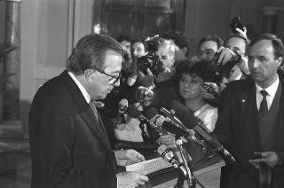 Crisi del VI Governo Andreotti. Il Presidente della Repubblica Francesco Cossiga riceve i rappresentanti dei partiti per le consultazioni