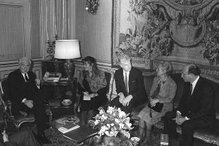 Il Presidente della Repubblica Francesco Cossiga incontra Michael T. Sovern presidente della Columbia University e il rettore Jonathan R. Cole con la professoressa Maristella de Panizza Lorch