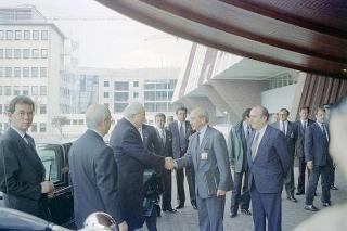 Il Presidente della Repubblica Francesco Cossiga durante la visita in Francia al Consiglio d'Europa in occasione della XLIII sessione dell'Assemblea parlamentare (23 - 24 aprile 1991)