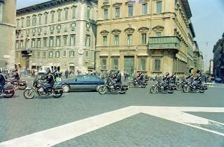 Deposizione di una corona di alloro all'Altare della Patria, in occasione del 46° anniversario della Liberazione