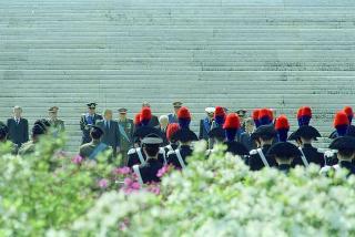 Deposizione di una corona di alloro all'Altare della Patria, in occasione del 46° anniversario della Liberazione
