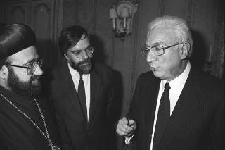 Incontro con una delegazione di partecipanti alla manifestazione "Pace tra le religioni, pace nella società", promossa dalla Comunità di Sant'Egidio