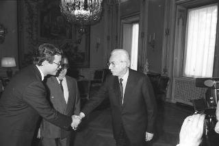 Il Presidente della Repubblica Francesco Cossiga incontra Evghenij Primakov, consigliere del Presidente dell'URSS, con Anatolii Adamishin, ambasciatore dell'URSS a Roma