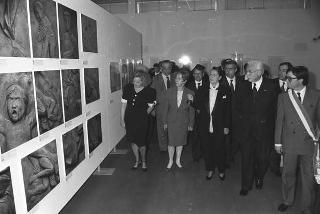 Intervento, in forma privata, del Presidente della Repubblica Francesco Cossiga  all'inaugurazione della Mostra "Omaggio a Manzù". Museo Manzù, Ardea (Roma)