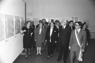 Intervento, in forma privata, del Presidente della Repubblica Francesco Cossiga  all'inaugurazione della Mostra "Omaggio a Manzù". Museo Manzù, Ardea (Roma)