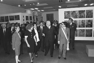 Intervento, in forma privata, del Presidente della Repubblica Francesco Cossiga  all'inaugurazione della Mostra "Omaggio a Manzù". Museo Manzù, Ardea (Roma)