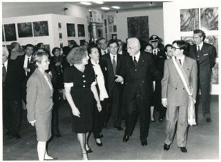 Intervento, in forma privata, del Presidente della Repubblica Francesco Cossiga  all'inaugurazione della Mostra "Omaggio a Manzù". Museo Manzù, Ardea (Roma)