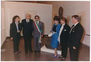 Intervento, in forma privata, del Presidente della Repubblica Francesco Cossiga  all'inaugurazione della Mostra "Omaggio a Manzù". Museo Manzù, Ardea (Roma)