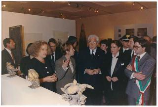 Intervento, in forma privata, del Presidente della Repubblica Francesco Cossiga  all'inaugurazione della Mostra "Omaggio a Manzù". Museo Manzù, Ardea (Roma)