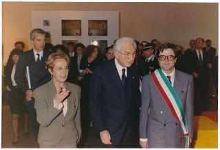 Intervento, in forma privata, del Presidente della Repubblica Francesco Cossiga  all'inaugurazione della Mostra "Omaggio a Manzù". Museo Manzù, Ardea (Roma)