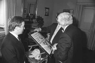 Il Presidente della Repubblica Francesco Cossiga riceve in udienza l'editore Gian Mauro Borsano e Cesare Lanza, direttore del nuovo quotidiano di Torino "La Gazzetta del Piemonte"