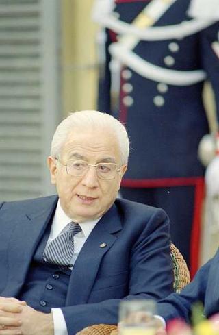 Ricevimento per il Corpo diplomatico, in occasione della Festa Nazionale della Repubblica nei Giardini del Quirinale