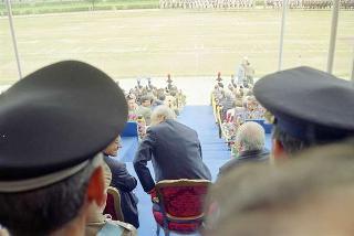 Intervento del Presidente della Repubblica Francesco Cossiga alla celebrazione del 177° anniversario di fondazione dell'Arma dei Carabinieri. Roma,  Piazza di Siena