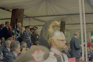 Intervento del Presidente della Repubblica Francesco Cossiga alla celebrazione del 177° anniversario di fondazione dell'Arma dei Carabinieri. Roma,  Piazza di Siena