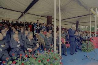 Intervento del Presidente della Repubblica Francesco Cossiga alla celebrazione del 177° anniversario di fondazione dell'Arma dei Carabinieri. Roma,  Piazza di Siena
