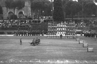Intervento del Presidente della Repubblica Francesco Cossiga alla celebrazione del 177° anniversario di fondazione dell'Arma dei Carabinieri. Roma,  Piazza di Siena
