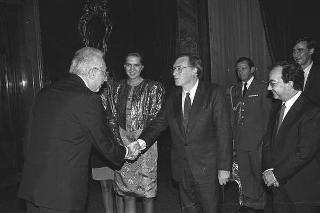 Concerto del chitarrista Narciso Yepes e del quartetto d'archi del Teatro dell'Opera di Roma, in occasione dell'inaugurazione della rassegna culturale "Espanitalia"