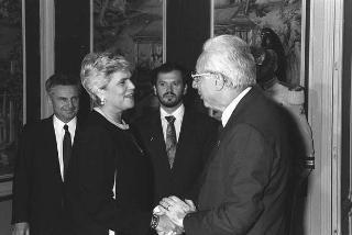 Incontro con il Presidente della Repubblica di Nicaragua signora Violeta Chamorro
