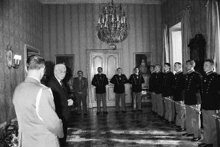 Incontro con una delegazione di allievi dell'Accademia militare di Modena, in servizio di Guardia d'Onore al Palazzo del Quirinale