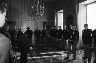 Incontro con una delegazione di allievi dell'Accademia militare di Modena, in servizio di Guardia d'Onore al Palazzo del Quirinale