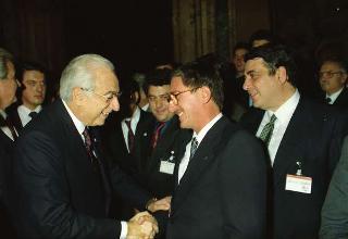 Incontro del Presidente della Repubblica Francesco Cossiga con i partecipanti al 3° Congresso mondiale "Ciao Italia"