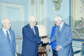 Incontro del Presidente della Repubblica Francesco Cossiga con Cyrus Vance, inviato speciale del Segretario Generale dell'ONU