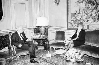 Incontro del Presidente della Repubblica Francesco Cossiga con Margherita Boniver, ministro per l'immigrazione e gli italiani all'estero