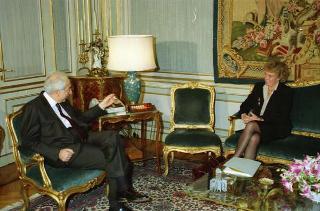 Incontro del Presidente della Repubblica Francesco Cossiga con Margherita Boniver, ministro per l'immigrazione e gli italiani all'estero