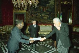 Sua Eccellenza Daudi Ngelautwa Mwakawago, nuovo ambasciatore della Repubblica della Tanzania: presentazione delle Lettere credenziali