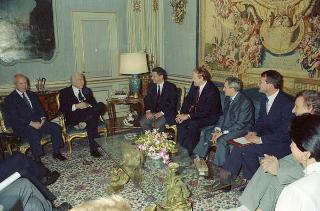 Incontro del Presidente della Repubblica Francesco Cossiga con Marian Calfa, primo ministro della Repubblica Ceca e Slovacca