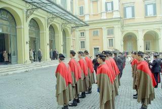 Esecuzione di una nuova orchestrazione dell'Inno nazionale italiano da parte della Banda dell'Arma dei Carabinieri (Quirinale, cortile d'onore)