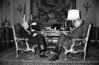 Il Presidente della Repubblica Francesco Cossiga incontra 
Walter Pedullà, nuovo presidente della RAI