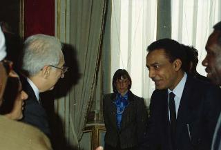 Il Presidente della Repubblica Francesco Cossiga riceve Abdalla Mohamed Ahmed Hassan, nuovo ambasciatore della Repubblica del Sudan