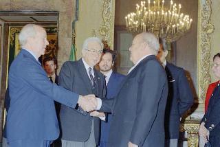 Il Presidente della Repubblica Francesco Cossiga riceve Rodolfo Aleman Zubieta, nuovo ambasciatore della Repubblica di Panama per la presentazione lettere credenziali