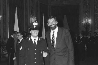 Incontro del Presidente della Repubblica Francesco Cossiga con Arrigo Gattai, presidente del CONI, con gli atleti, i tecnici e i dirigenti che hanno partecipato ai XVI Giochi Olimpici invernali di Albertville