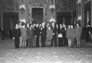 Incontro del Presidente della Repubblica Francesco Cossiga con Arrigo Gattai, presidente del CONI, con gli atleti, i tecnici e i dirigenti che hanno partecipato ai XVI Giochi Olimpici invernali di Albertville