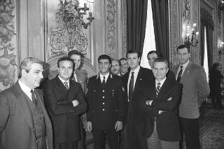 Incontro del Presidente della Repubblica Francesco Cossiga con Arrigo Gattai, presidente del CONI, con gli atleti, i tecnici e i dirigenti che hanno partecipato ai XVI Giochi Olimpici invernali di Albertville
