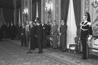 Incontro del Presidente della Repubblica Francesco Cossiga con Arrigo Gattai, presidente del CONI, con gli atleti, i tecnici e i dirigenti che hanno partecipato ai XVI Giochi Olimpici invernali di Albertville